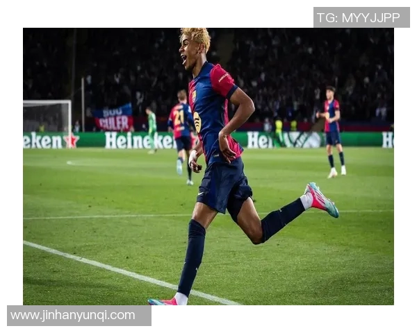 全球最瘦小的足球明星排行榜揭秘他们的身高体重与球场表现